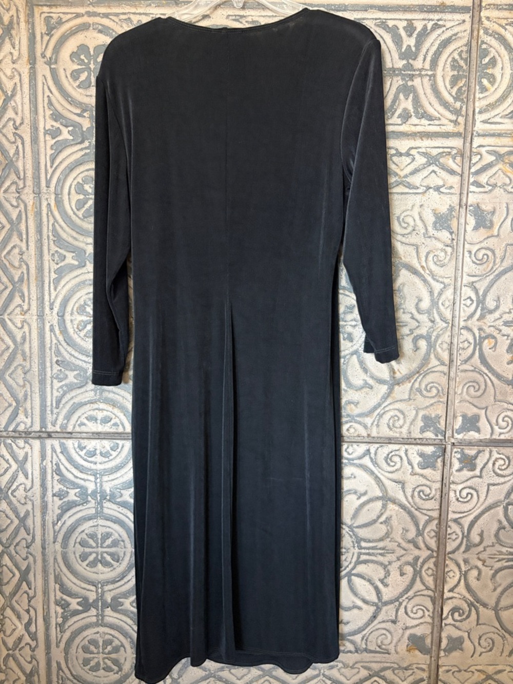 Chico's Travelers Black Classic Knee-Length Dress Size1-(8/10 M) - Picture 2 of 9